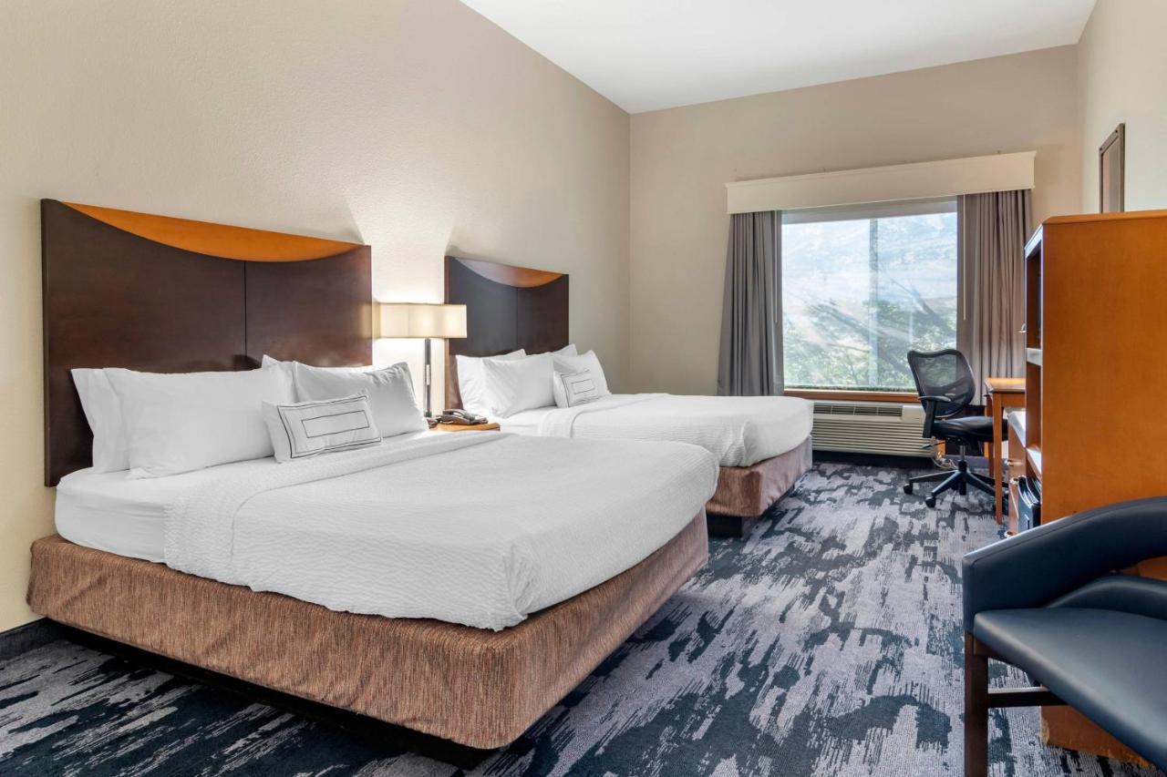 Fairfield Inn & Suites By Marriott Commerce Εξωτερικό φωτογραφία