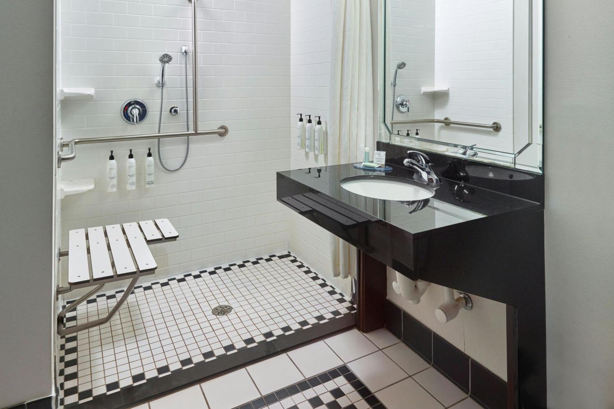 Fairfield Inn & Suites By Marriott Commerce Εξωτερικό φωτογραφία