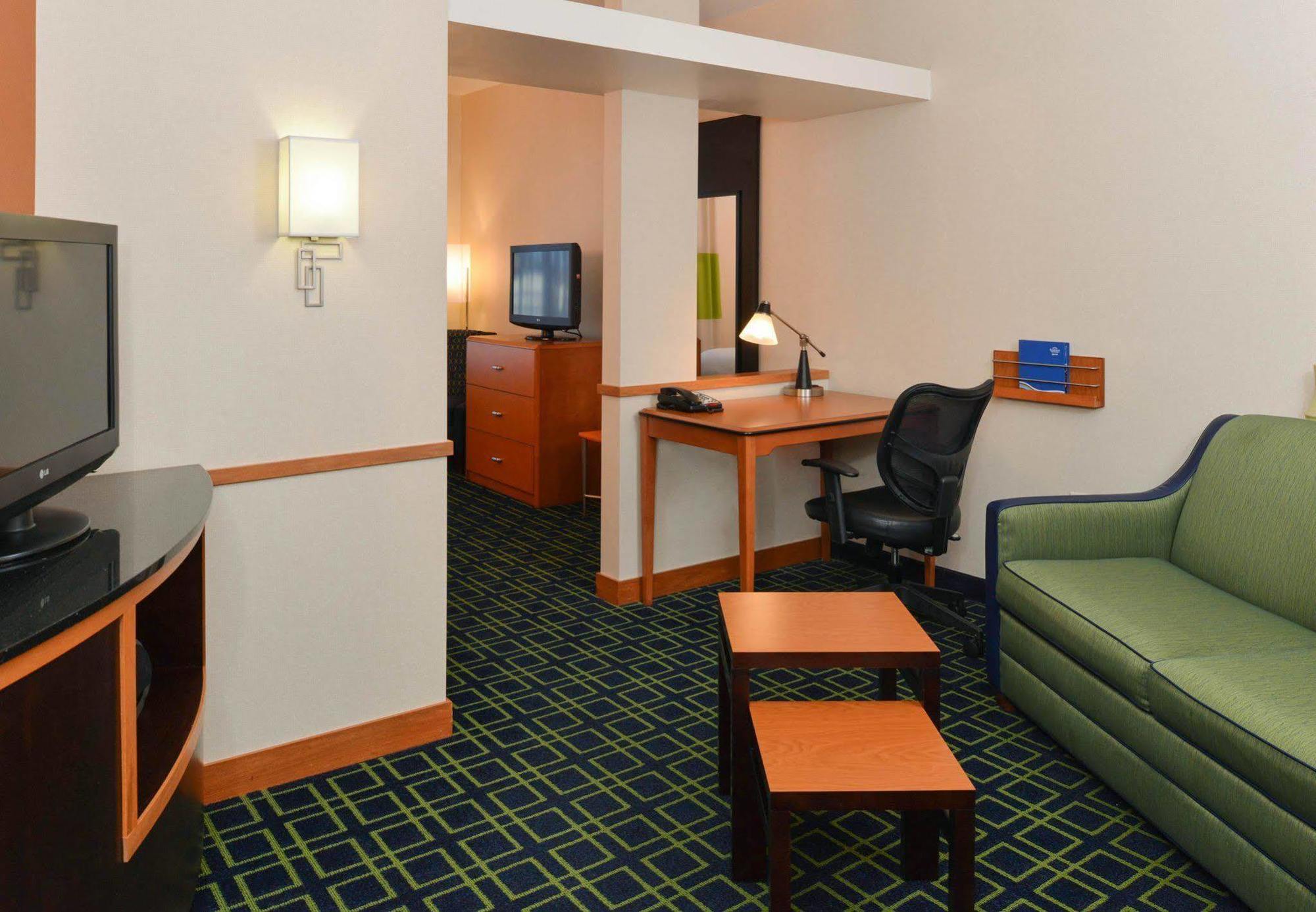 Fairfield Inn & Suites By Marriott Commerce Εξωτερικό φωτογραφία